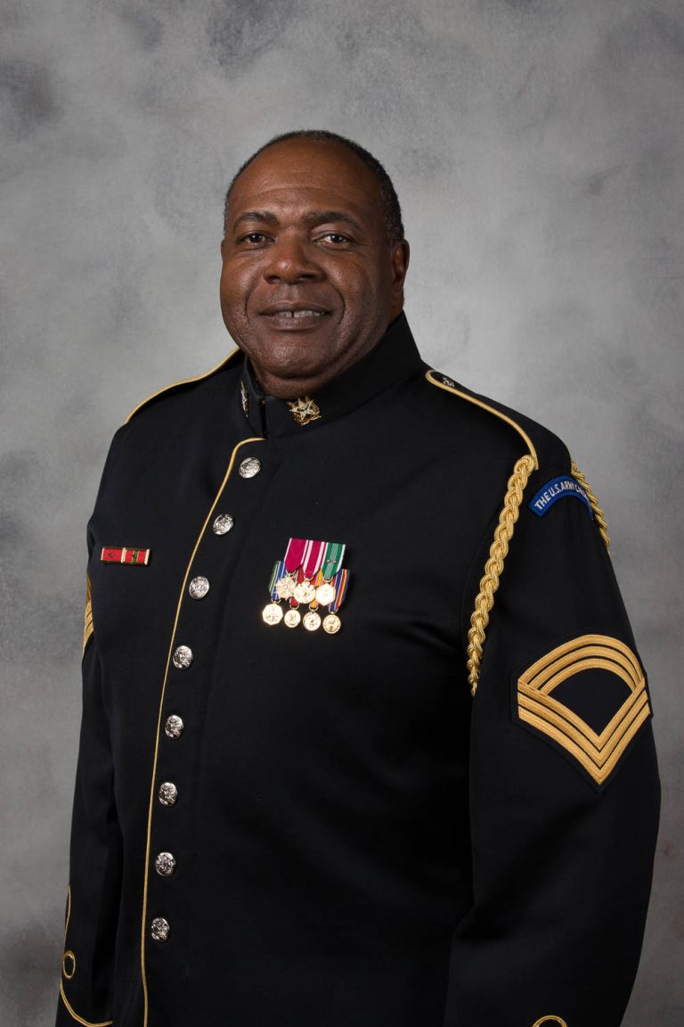 “The Oldest Enlisted Soldier In The Army” — And The Sister Who Inspired