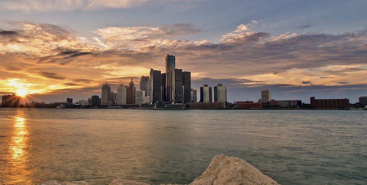 Mobile Stop: Detroit, MI